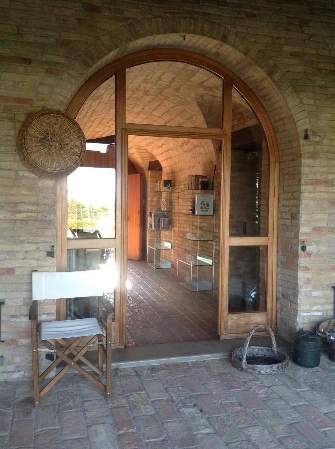 B&B Migliarino Чивитанова Марке Екстериор снимка